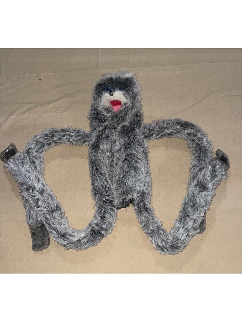 Vintage 1989 Wynn Miller Mopkins Gray Furry Full Body Wrap Around Hand Puppet